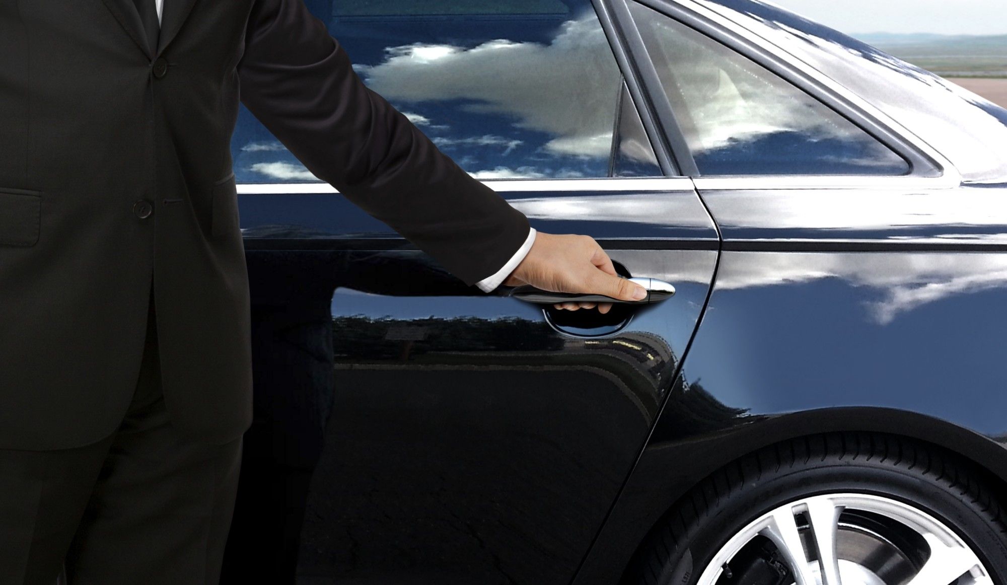 The Ultimate Guide to Chauffeur Services in Belfast